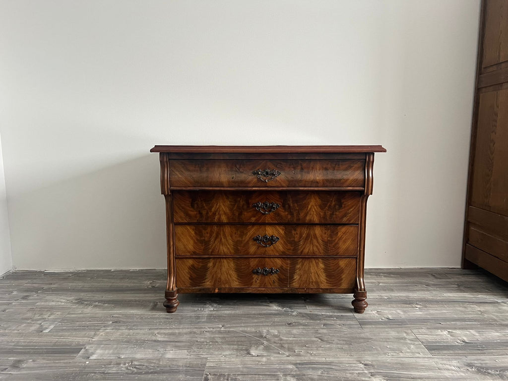 Klassieke Ladekast met Gebogen Laden 100x65x75 cm - Tweedehands