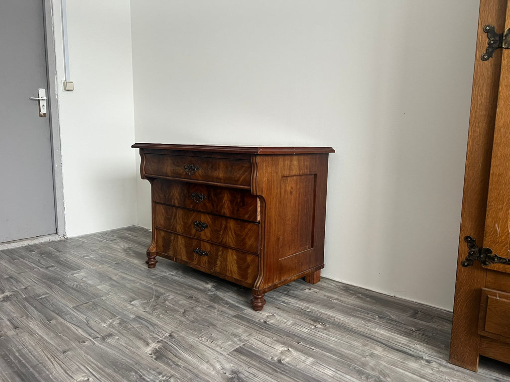 Klassieke Ladekast met Gebogen Laden 100x65x75 cm - Tweedehands