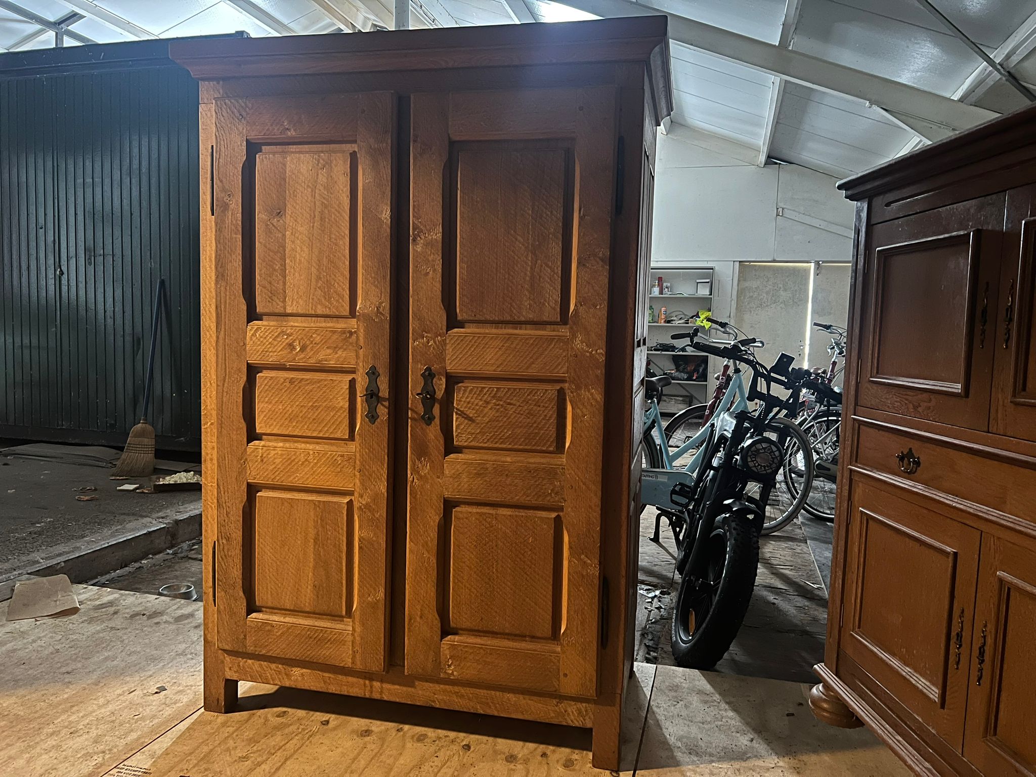 Klassieke houten Kledingkast 115x60 cm - Tweedehands