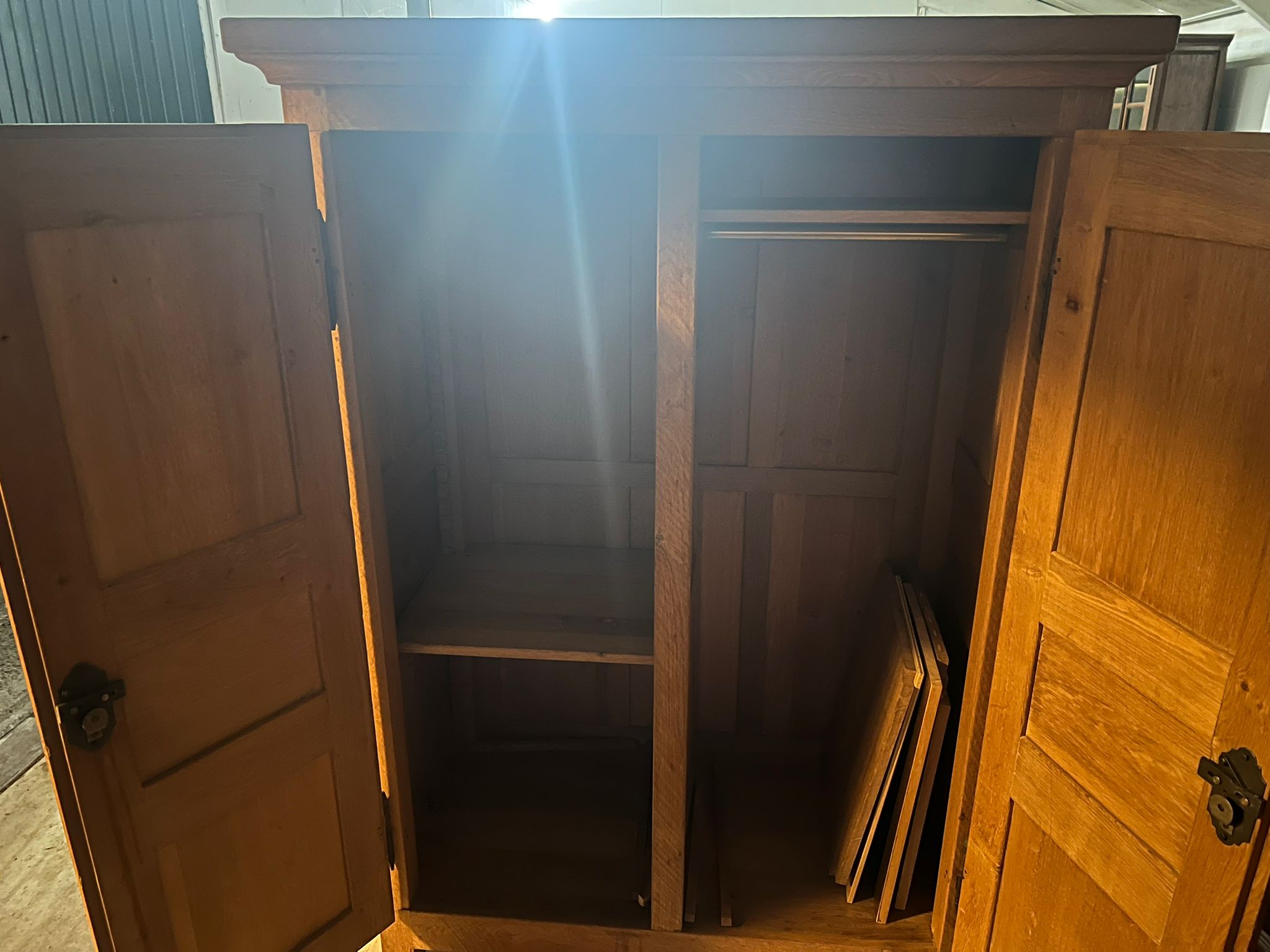 Klassieke houten Kledingkast 115x60 cm - Tweedehands